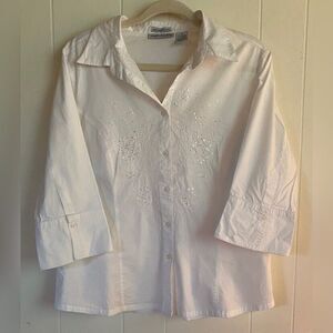 Capacity Unlimited Blouse Women’s 1X White Embroidered Sequins Office Casual